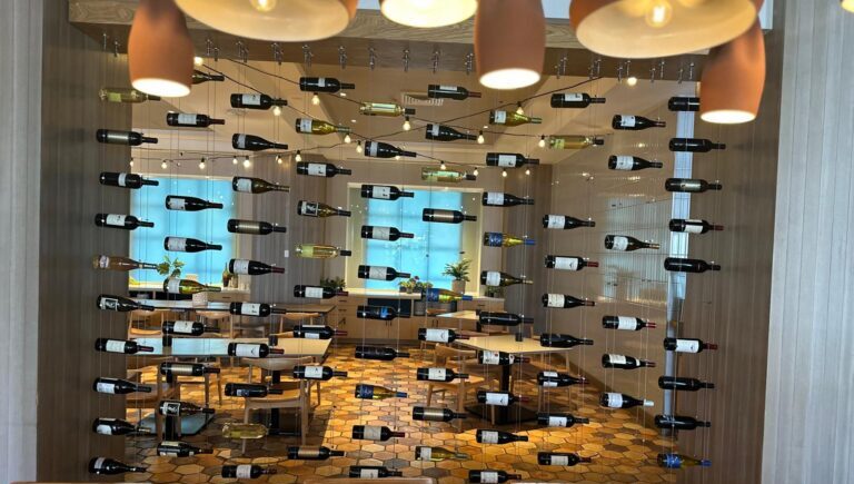 65 - Modern Commercial Wine Cellars: A Luxurious Highlight in Hyatt Regency Hotel La Jolla